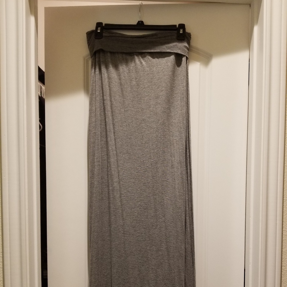 Max Studio maxi skirt